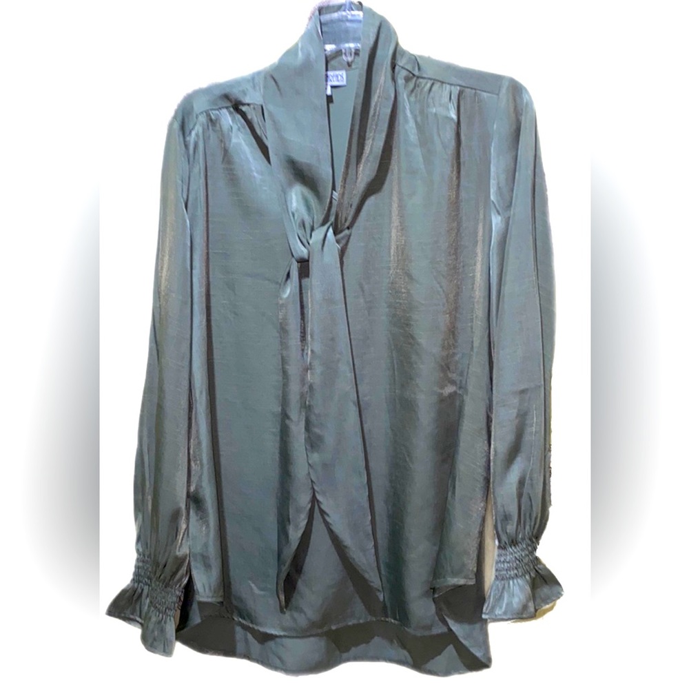 RETRO THREADS MOSS GREEN SATINY TIE BLOUSE LONG SLEEVES SZ M